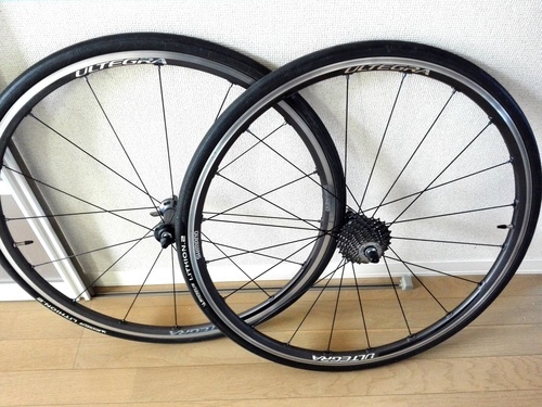 200km使用 SHIMANO シマノ ULTEGRA アルテグラ WH-6800 ロードホイール