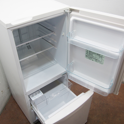 2014年製 信頼のPanasonic 138L 冷蔵庫 CL72