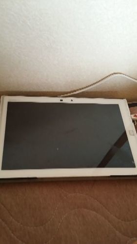 値下げ可能！F03GAndroidタブレット