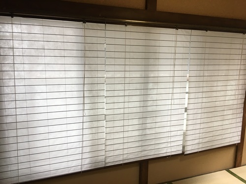 半年のみ使用したキレイな障子風ロールスクリーン5セット