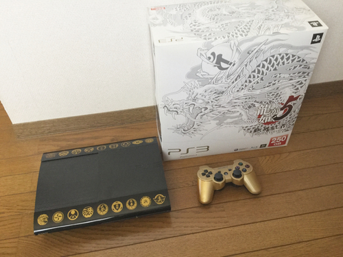 【最終値下げ】PS3 龍が如く5パック　CECH-4000B