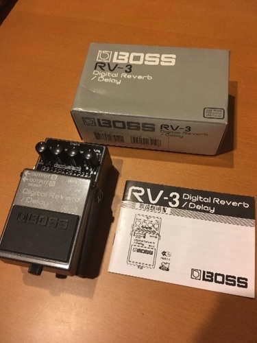 BOSS　RV-3 リバーブ＆ディレイ　廃番レア