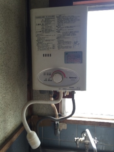 National 給湯器 瞬間湯沸かし器 キッチン 台所 Www 大阪のキッチン家電 その他 の中古あげます 譲ります ジモティーで不用品の処分