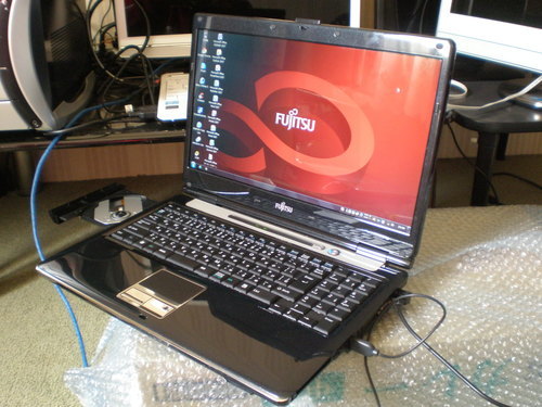 ノートパソコン FUJITSU FMV BIBLO NF/C50  Windows7 Office付