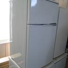 ELSONIC ・2ドア冷凍冷蔵庫▼88L▼ET-R0901W▼...