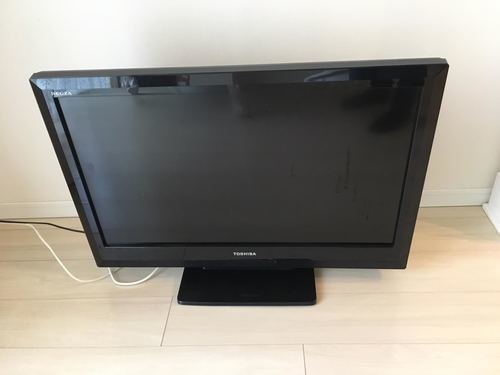 東芝　美品　テレビ　REGZA 32A1 [32インチ ブラック]