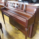 お洒落なカワイピアノ　KL11WI　中古　名古屋　親和楽器