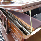 お洒落なカワイピアノ　KL11WI　中古　名古屋　親和楽器