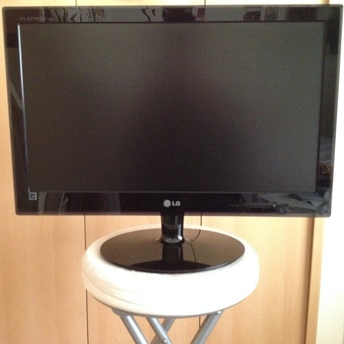 LG FLATRON E2240V 21.5インチ