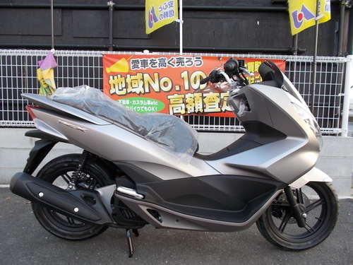 PCX125   新車　決算セール限定２台