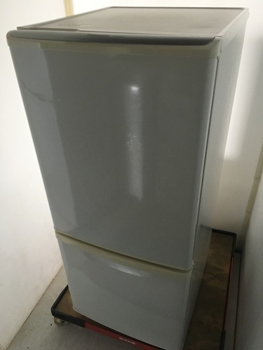 パナソニック　138Ｌ　冷蔵庫　2011年製　お譲りします