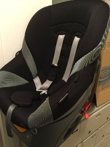 エールベベチャイルドシートクルット