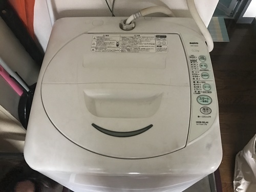 【洗濯機】4.2kg；7000円