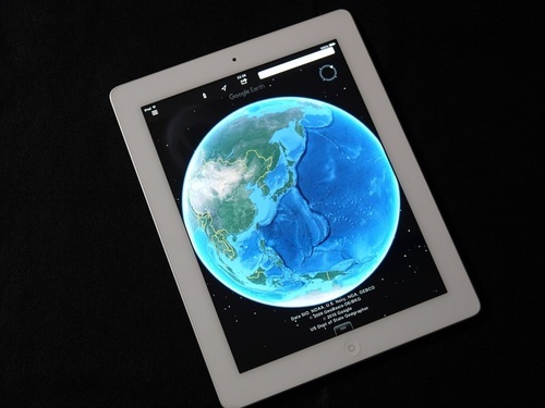 【ご成約済】　お買い得！　安定動作おまけ付き　iPad2 64GB Wi-Fiモデル　ホワイト(MC981J/A)