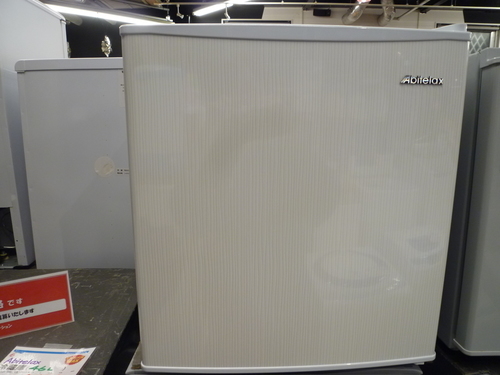 アビテラックス1ドア冷蔵庫46L （直冷式）ホワイトストライプAR-509E