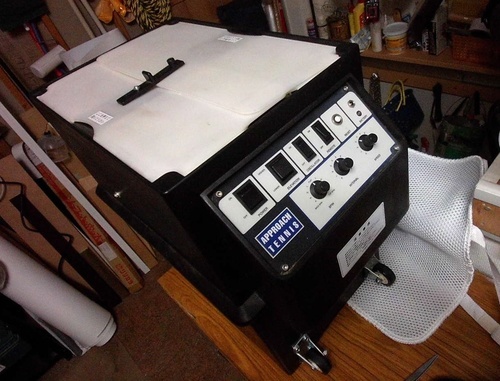 sold-out御礼】テニス用自動球出し機 アプローチボールマシン 美品