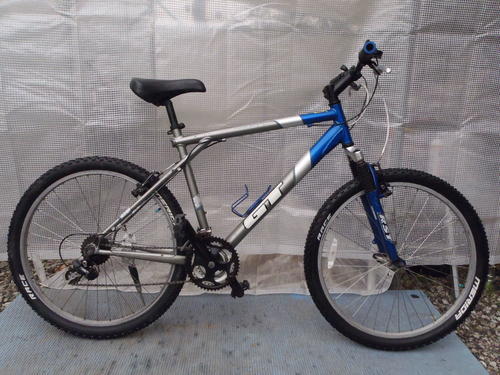 GT avalanche　MTB　Fサス　中古自転車　084