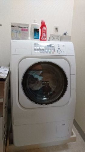 憧れのドラム式洗濯機9kg（三洋）オマケ付属品多数、発送OK