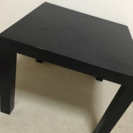黒いテーブル