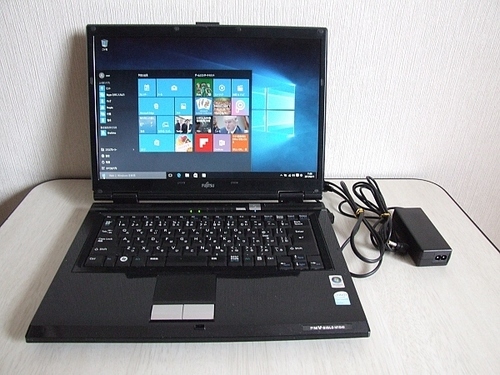 Fujitsu FMV-BIBLO NF/B40 ノートパソコン 4