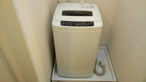 【搬入手伝可/お届可/引取可】ハイアール洗濯機JW-K42F
