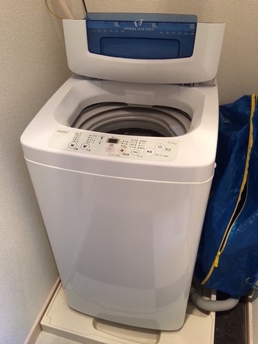 ＊商談中＊ハイアール 4.2kg 全自動洗濯機 ホワイトHaier JW-K42H(W)