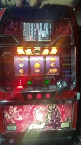 初代北斗の拳ユリアパネル 祝ラオウ昇天 中古パチスロ実機
