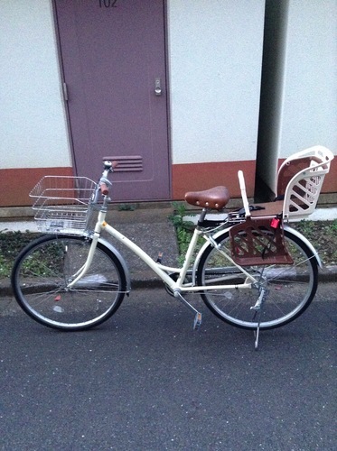 【東京都国立市】チャイルドシート付き自転車をお譲りします。