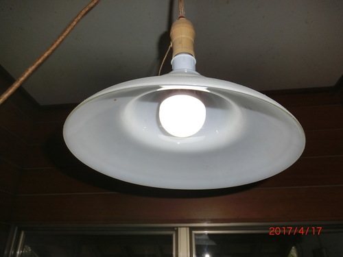 レトロな電球傘 ガラス製 値下げしました ららんちゃん 藤岡の照明器具の中古あげます 譲ります ジモティーで不用品の処分