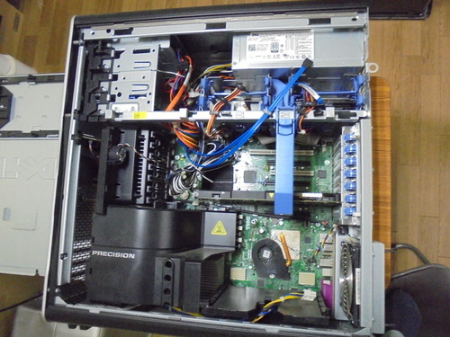 デスクトップパソコン DELL Precision T7500 Quadro4000 XeonX5675/12GB/250GB/MULTI/Win7
