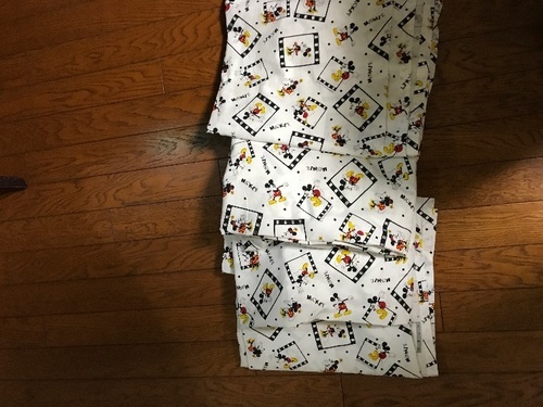 ミッキーカーテン 100X135 2セット  遮光裏地カーテン付き洗濯済み
