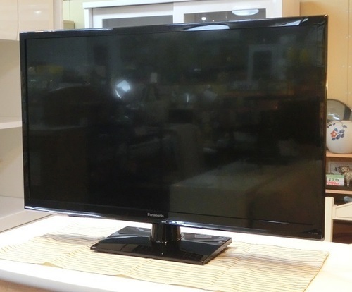 【販売終了しました。ありがとうございます。】Panasonic　32インチ　LED液晶テレビ　TH-32A300　2014年製　中古美品