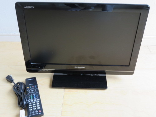 テレビ（19インチ）シャープＡＱＵＯＳ