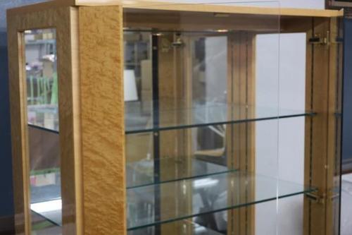 展示品 IDC大塚家具 バーズアイメープル スプレンダーシリーズ 最高級 飾り棚 照明付き ガラス棚/コレクションボード/収納棚 (15442)
