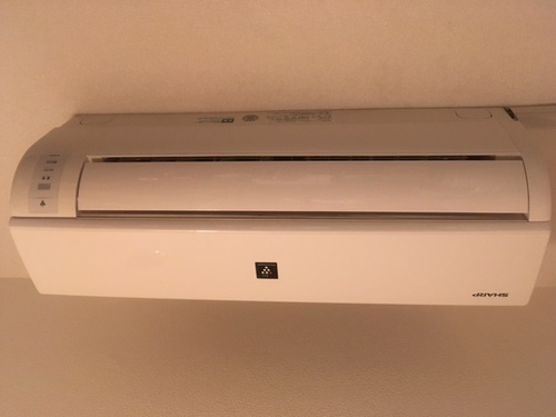 受付終了エアコン！値下！！美品 SHARP AY-B22DX-W プラズマクラスター  
