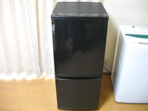 美品　2014年製 冷蔵庫 シャープ SJ-D14A-B