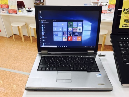 【送料無料】FUJITSU Notebook LIFEBOOK A573 Core i3 4GB HDD250GB テンキーあり 無線LAN