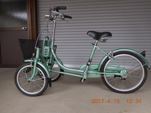 BRIDGESTONE minna（ミンナ）　前方二輪三輪車　緑