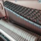 カワイのピアノです。椅子付きです。