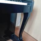 カワイのピアノです。椅子付きです。