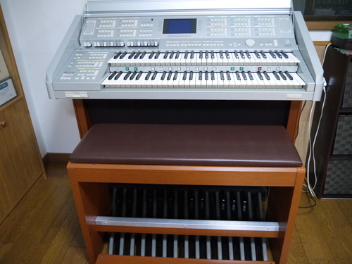 カワイ電子オルガン　DT９