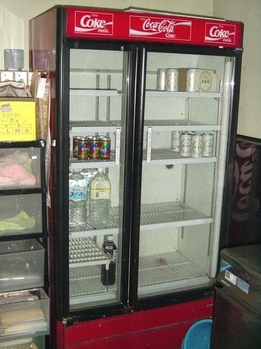 コカコーラ　大型冷蔵ショーケース