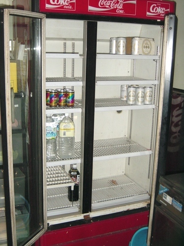 【福島県発送】コカ・コーラ 冷蔵ショーケース 福島県発送】コカ・コーラ 冷蔵ショーケース - メルカリ