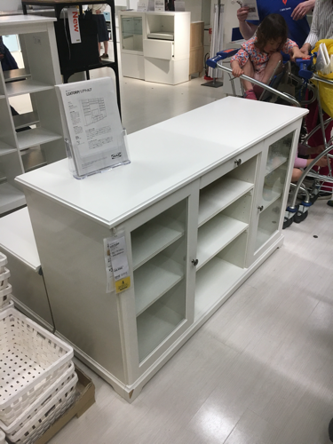 IKEA食器棚LIATORPホワイト ほぼ新品
