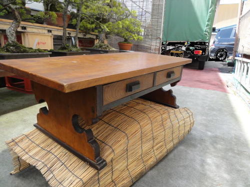 レトロな文机