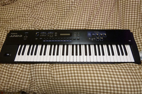 RolandのJuno-Dお譲りします