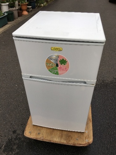 アビテラックス 2ドア冷蔵庫 AR-100