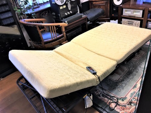 値下げしました！【引取り限定】　電動シングルベッド　使用頻度少　美品！