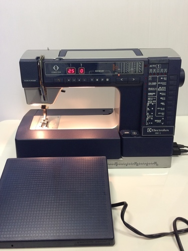 エレクトロラックス ミシン 990S 中古 取り扱い説明書あり