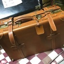 【未使用】お洒落な本皮アタッシュケース 鞄 バッグ 茶色